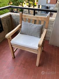 Poltrone in teak con cuscini per esterno