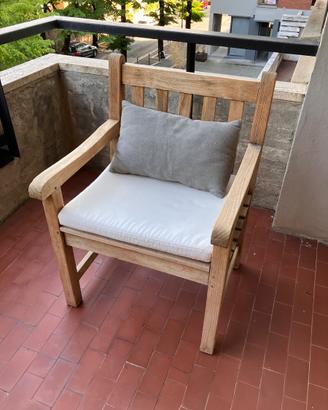 Poltrone in teak con cuscini per esterno