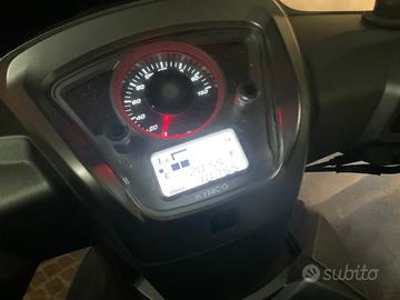 Kymco people 200 gì