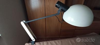 lampada da tavolo iguzzini