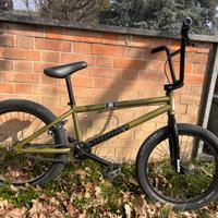 Sunday Primer 20"  BMX Freestyle  Matt Army Green