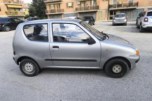 fiat 600 con 141000 km 