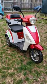scooter elettrico ufo tre