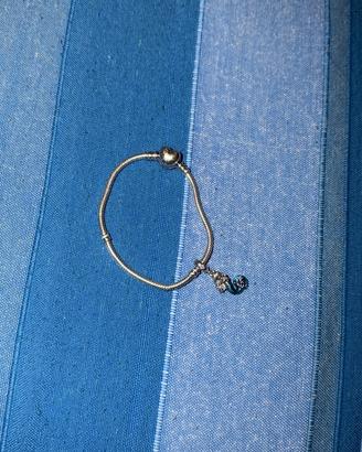 Braccialetto pandora con charm
