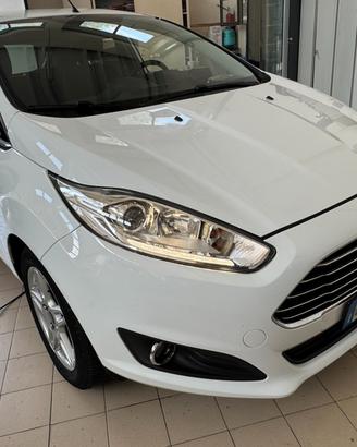 Ford Fiesta 1.6 TDCi 95CV 5 porte Titanium