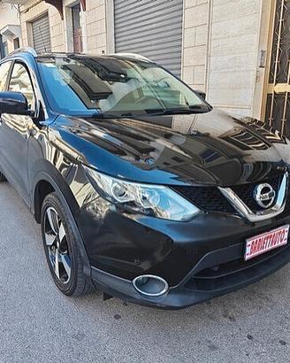 NISSAN Qashqai 1.5 dCi 110 cv *TETTO/NAVI* - 2016