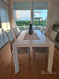 Tavolo Calligaris modello Baron