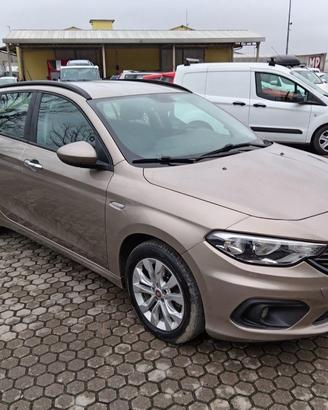 Fiat Tipo 1.6 Mjt S&S SW ADATTA NEOPATENTATI