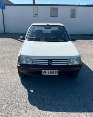 Peugeot 205 954i cat 5 porte Look
