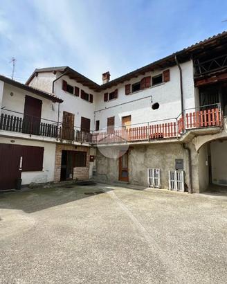 RUSTICO A CREDARO