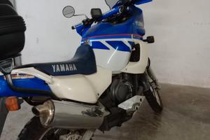 Yamaha tenere 750