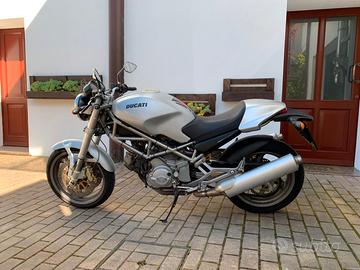 Ducati Moster 620