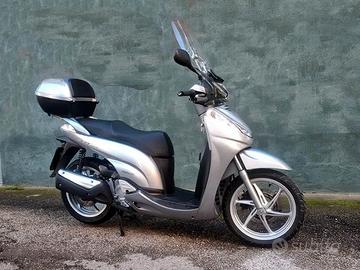 Honda Sh 300 i