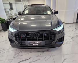 AUDI Q8 SQ8 TDI quattro tiptronic