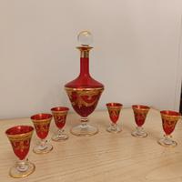 Set bicchierini e bottiglia 