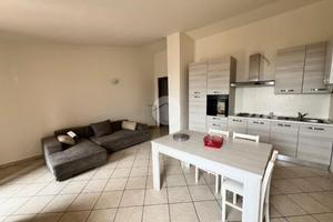 2 LOCALI A ADRARA SAN ROCCO