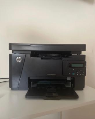 Stampante multifunzionale HP LaserJet Pro M