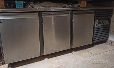banco frigo 3 sportelli