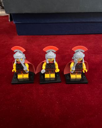 Minifigures Series 10 – Roman Commander (71001)