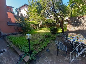 Casa con giardino in centro storico