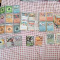 carte Pokemon (un po' rovinate)
