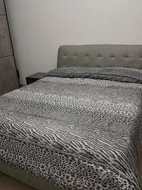 Letto matrimoniale a cassettone