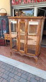 vetrinetta Chippendale 