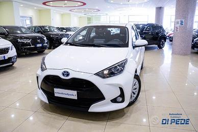 TOYOTA Yaris 1.5 Hybrid 5 porte Active