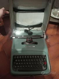 Macchina da scrivere Olivetti Studio 44