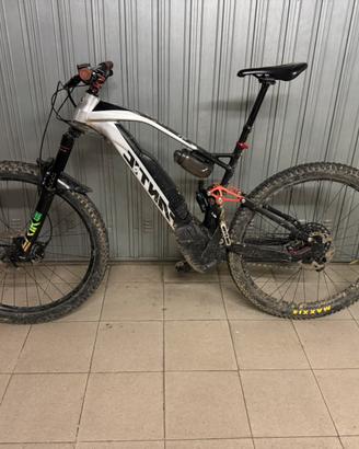 Mtb Fantic XTF 1.5 e-bike in alluminio taglia L