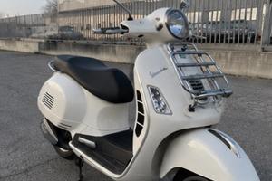 Vespa GTS 300