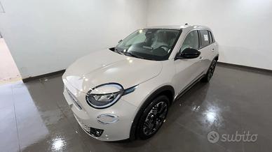 Fiat 600 Hybrid DCT MHEV 110cv La Prima '25 Km 0