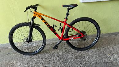 Trek marlin 7 Taglia M/L pari al nuovo