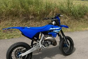 YAMAHA YZ 125 2025 motard