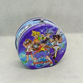 Salvadanaio in latta Beyblade - Hasbro, 2003