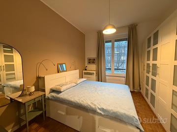 Splendido bilocale con affaccio sulla darsena