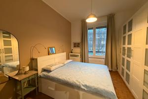 Splendido bilocale con affaccio sulla darsena