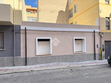 3 LOCALI A CAGLIARI