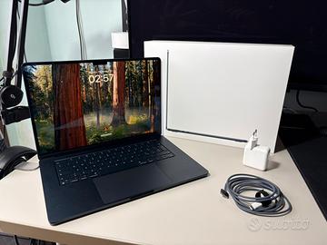MacBook Air 15 2022 M2 Rom 256g ram 8g