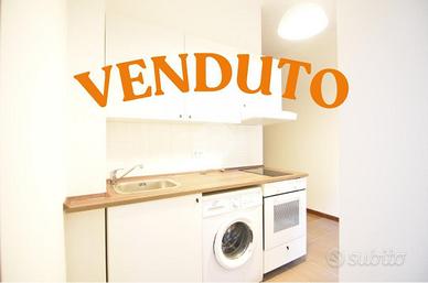 MONOLOCALE A VIMERCATE