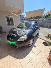 auto usata unipropretario