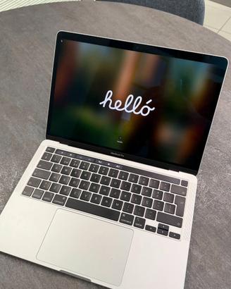 MacBook Pro 13" 2020 i5 – 8GB RAM – 256GB SSD – Pa