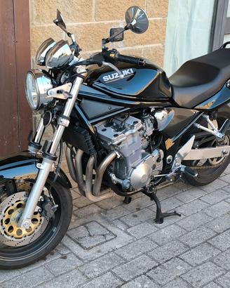 Moto perfetta Suzuki Bandit gsf 600