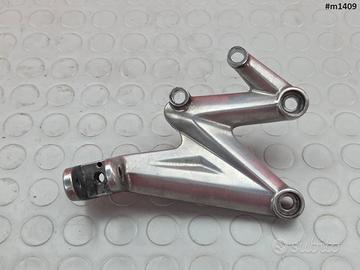 SUPPORTO PEDANA TRIUMPH STREET TRIPLE 675 2007 201
