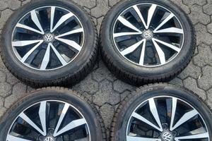 Cerchi in lega VW + Gomme Invernali