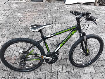 MTB Trek da ragazzo ruote da 26