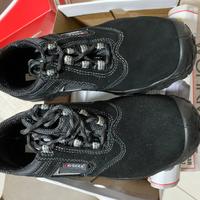 Scarpe antinfortunistiche NUOVE!!! N.37