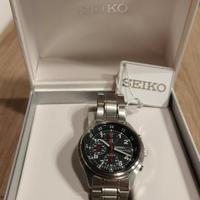 SEIKO Chronograph 7T92-0CH0 (SND411) - NUOVO Full 
