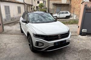 Volkswagen T-Roc 1.5 150Cv/Dsg/fari_iQ-light