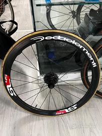 Ruote in carbonio Deda per bici da corsa